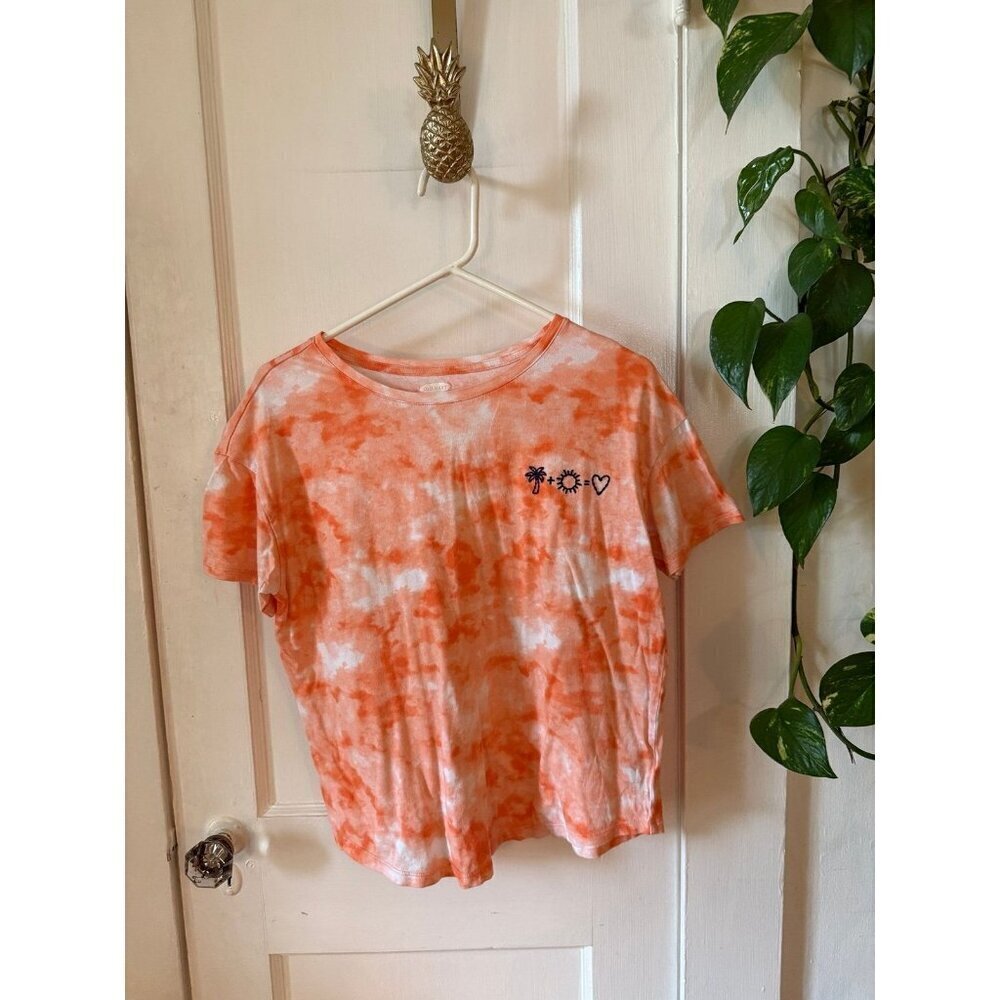 Old Navy women’s size medium palm tree, sun, heart shirt